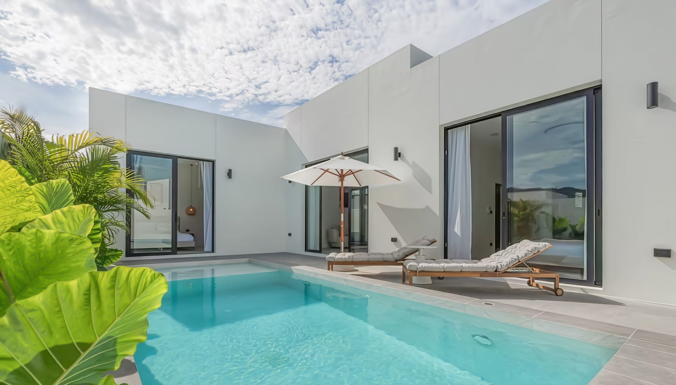 Sunrise Garden Phuket &middot; Villa B1
