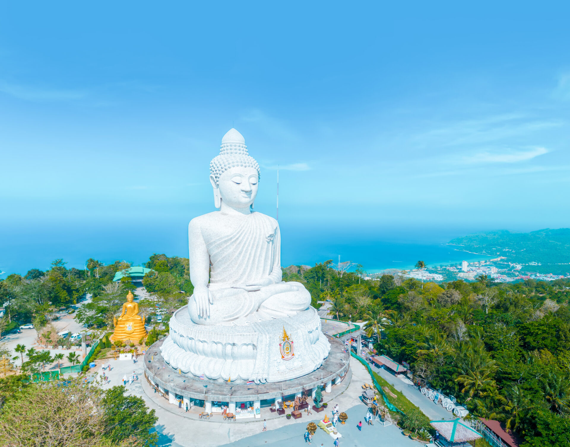 5 Must-See Attractions in Phuket